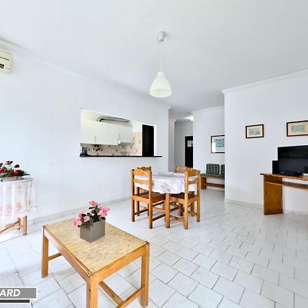 Squash Club Apartamentos Портиман Екстериор снимка