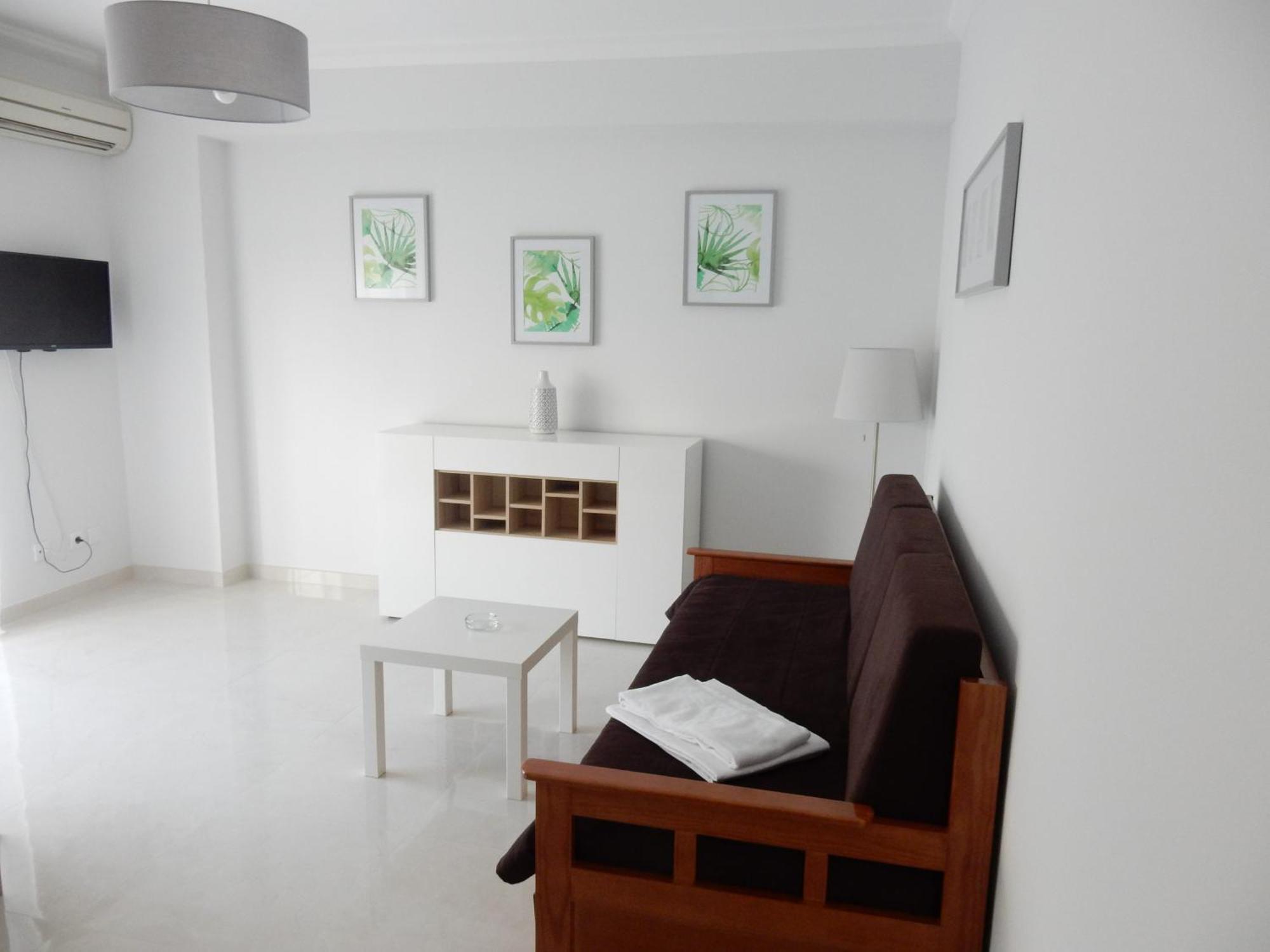 Squash Club Apartamentos Портиман Екстериор снимка