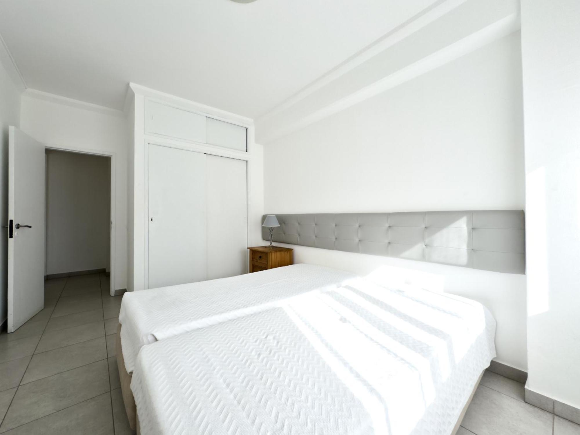 Squash Club Apartamentos Портиман Екстериор снимка