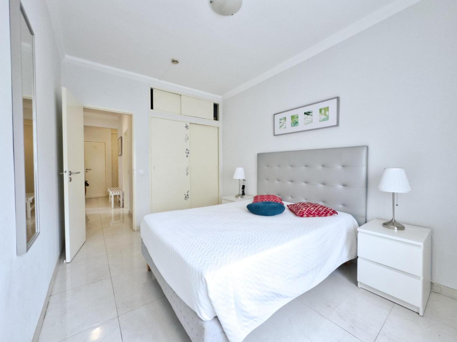 Squash Club Apartamentos Портиман Екстериор снимка