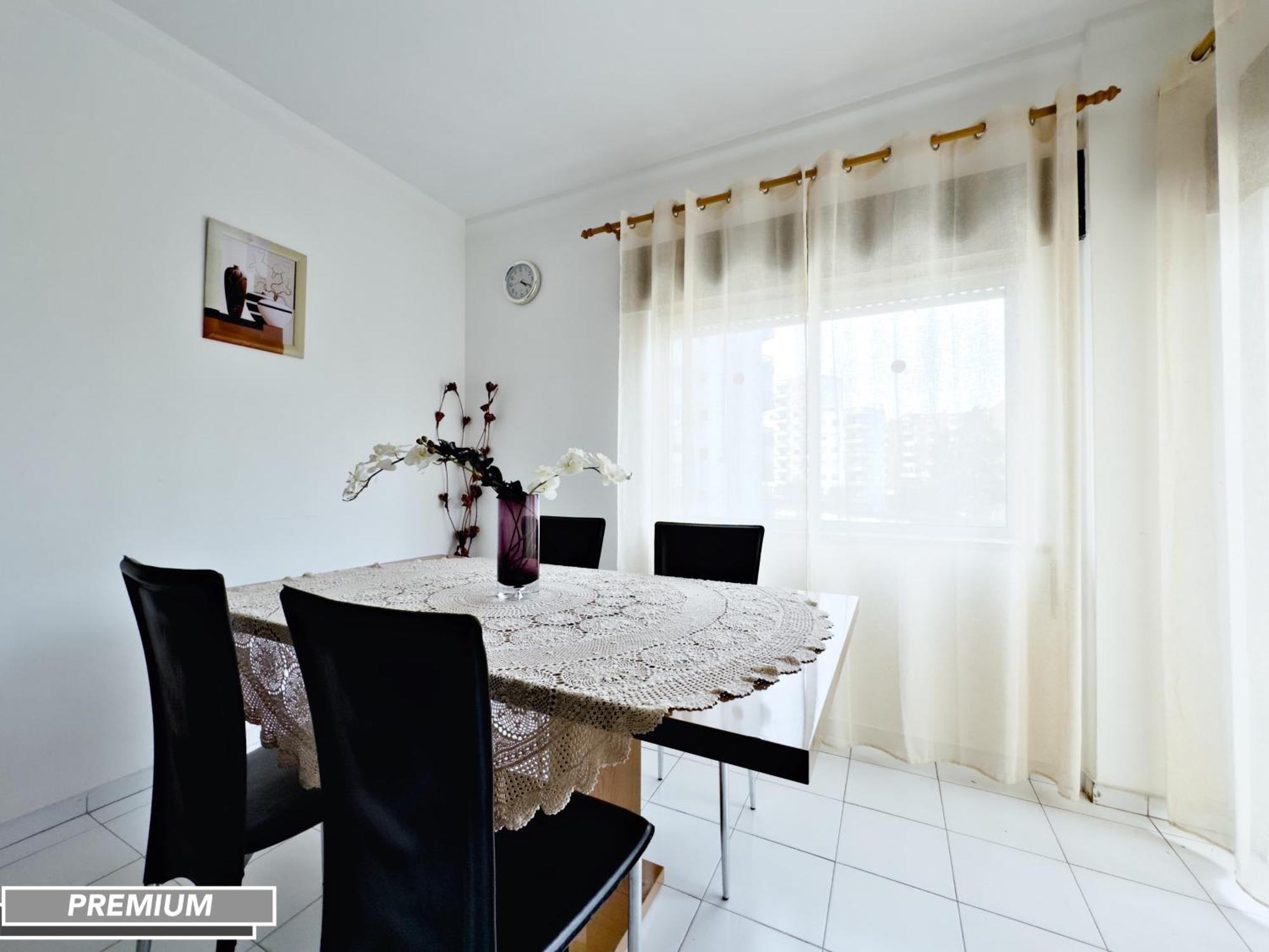 Squash Club Apartamentos Портиман Екстериор снимка