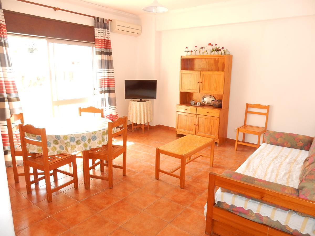 Squash Club Apartamentos Портиман Екстериор снимка