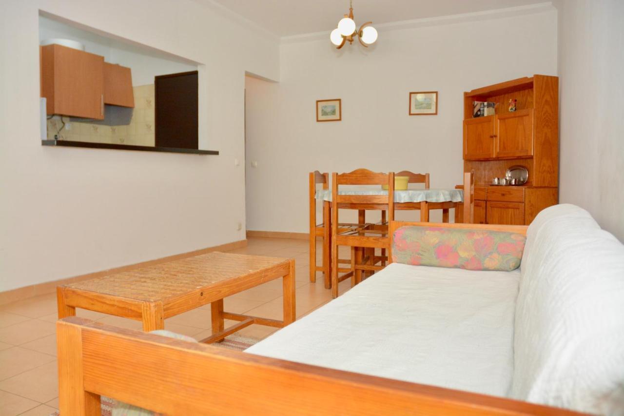 Squash Club Apartamentos Портиман Екстериор снимка