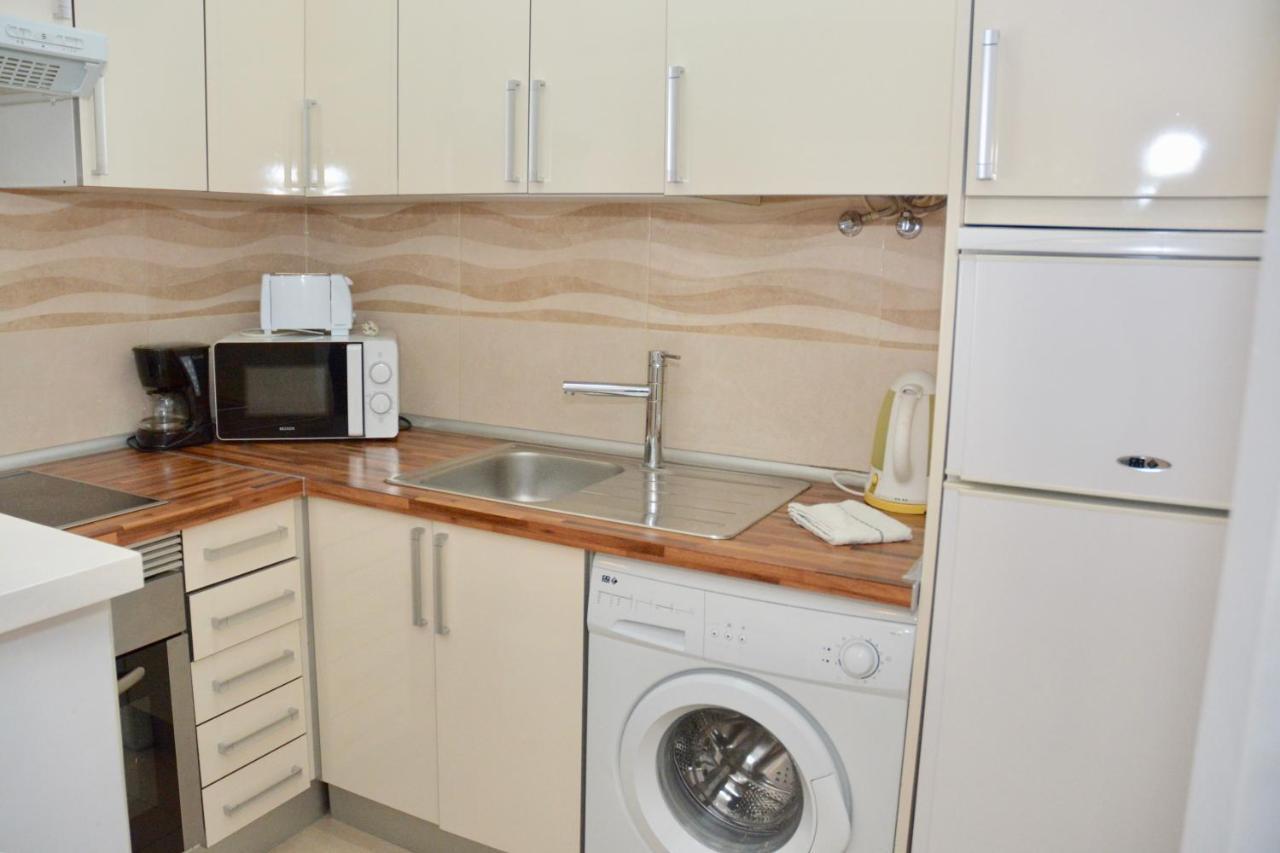 Squash Club Apartamentos Портиман Екстериор снимка